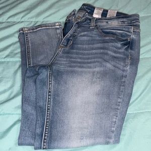 Women Light Wash Jeans
